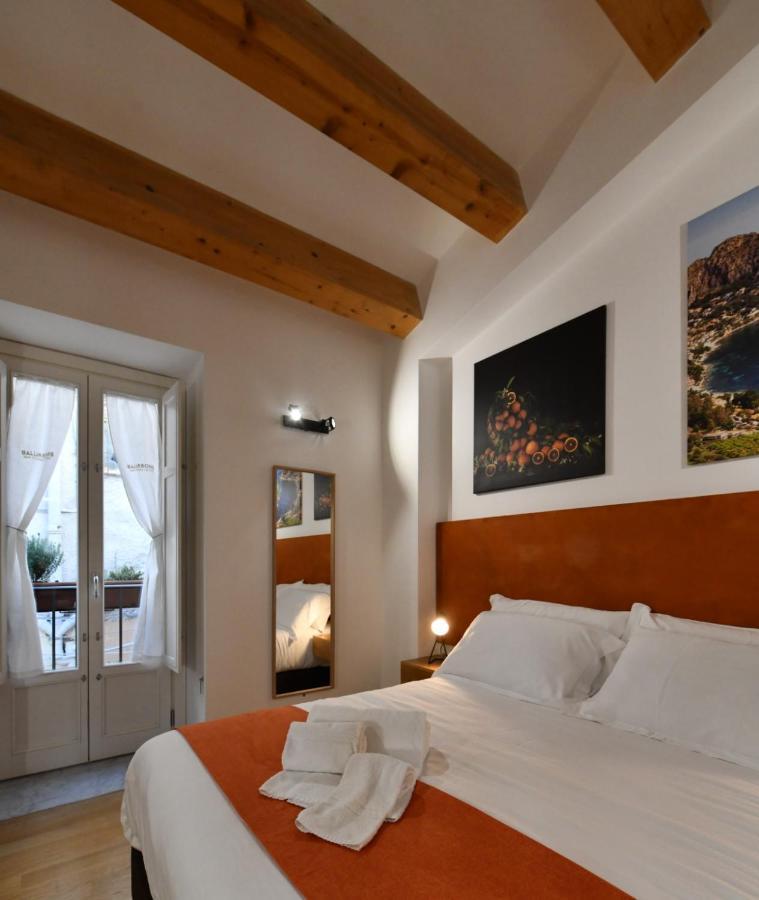 Ballarooms B&B Palermo Centro Bagian luar foto